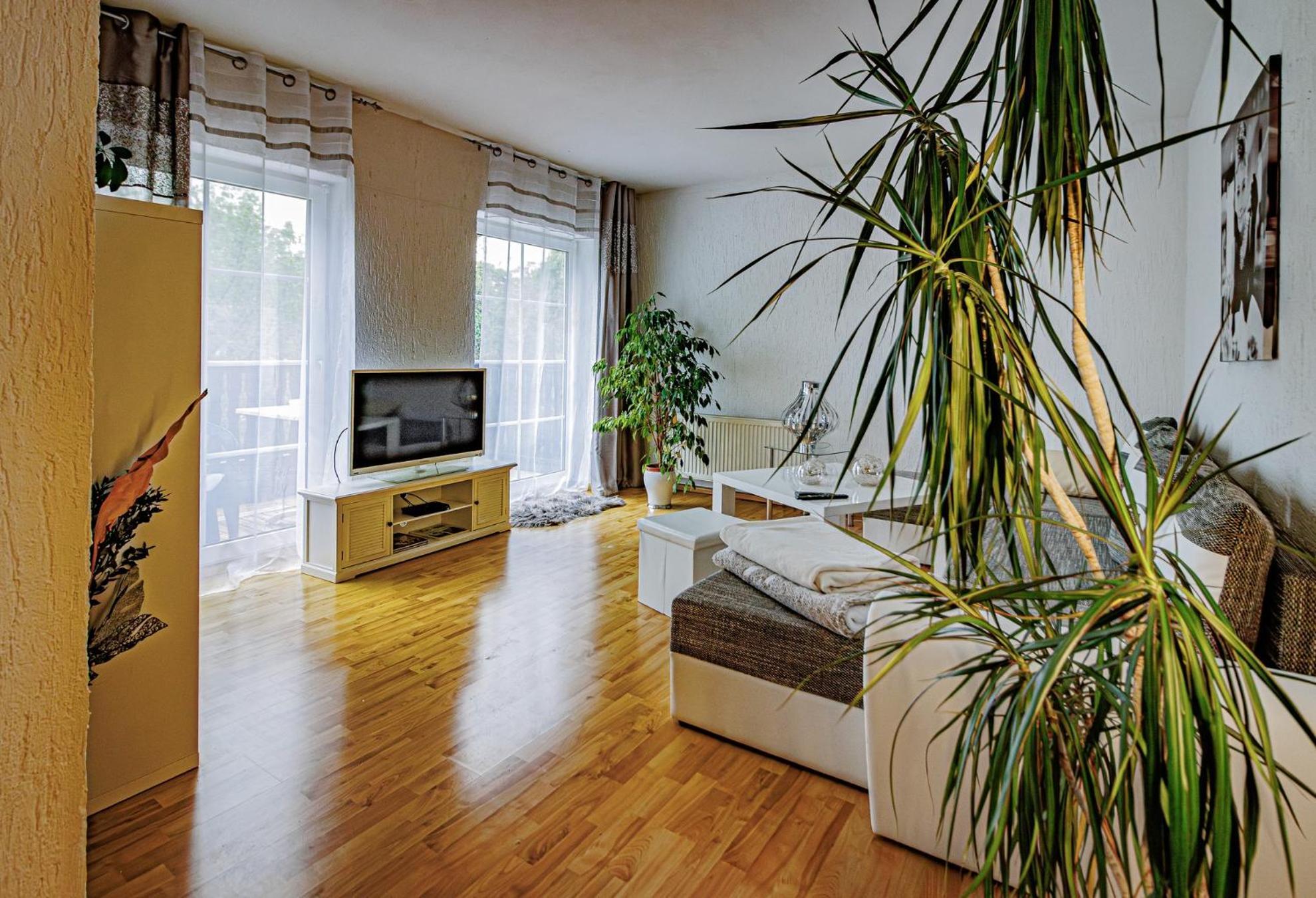 Wohnen Ueber Einem Mediterranen Restaurant,Apartment 2 Oder 3 Leipzig Eksteriør bilde