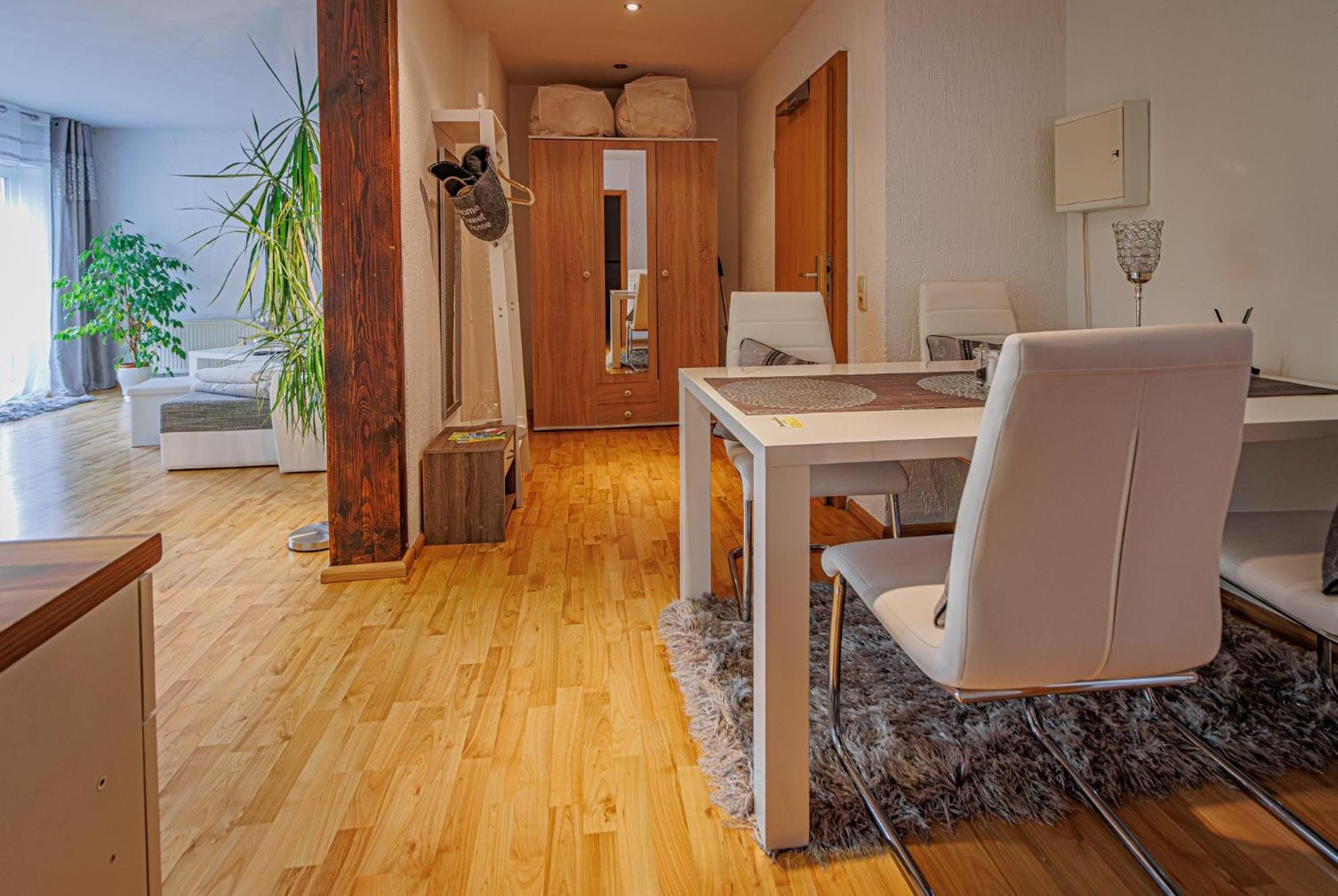Wohnen Ueber Einem Mediterranen Restaurant,Apartment 2 Oder 3 Leipzig Eksteriør bilde
