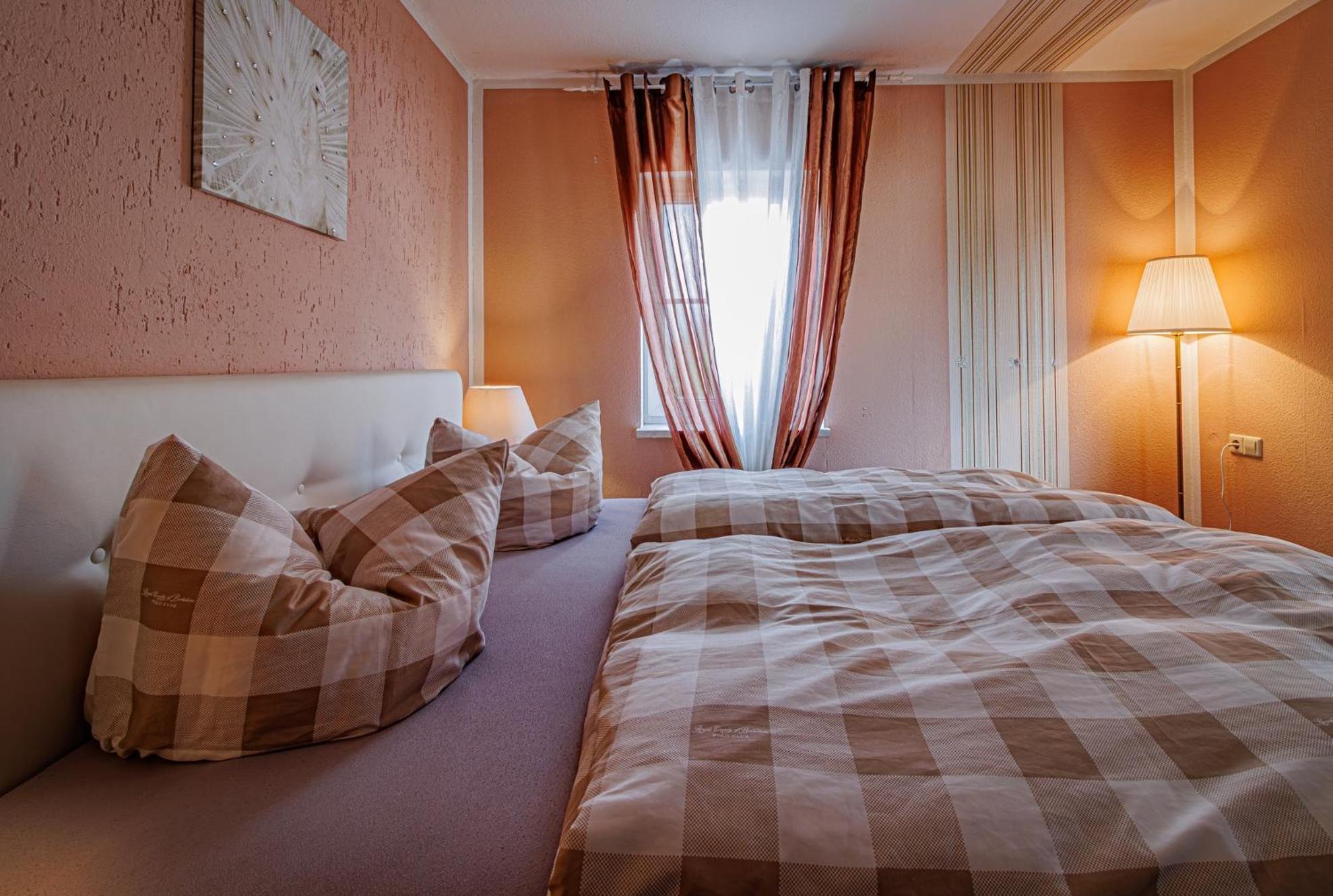 Wohnen Ueber Einem Mediterranen Restaurant,Apartment 2 Oder 3 Leipzig Eksteriør bilde
