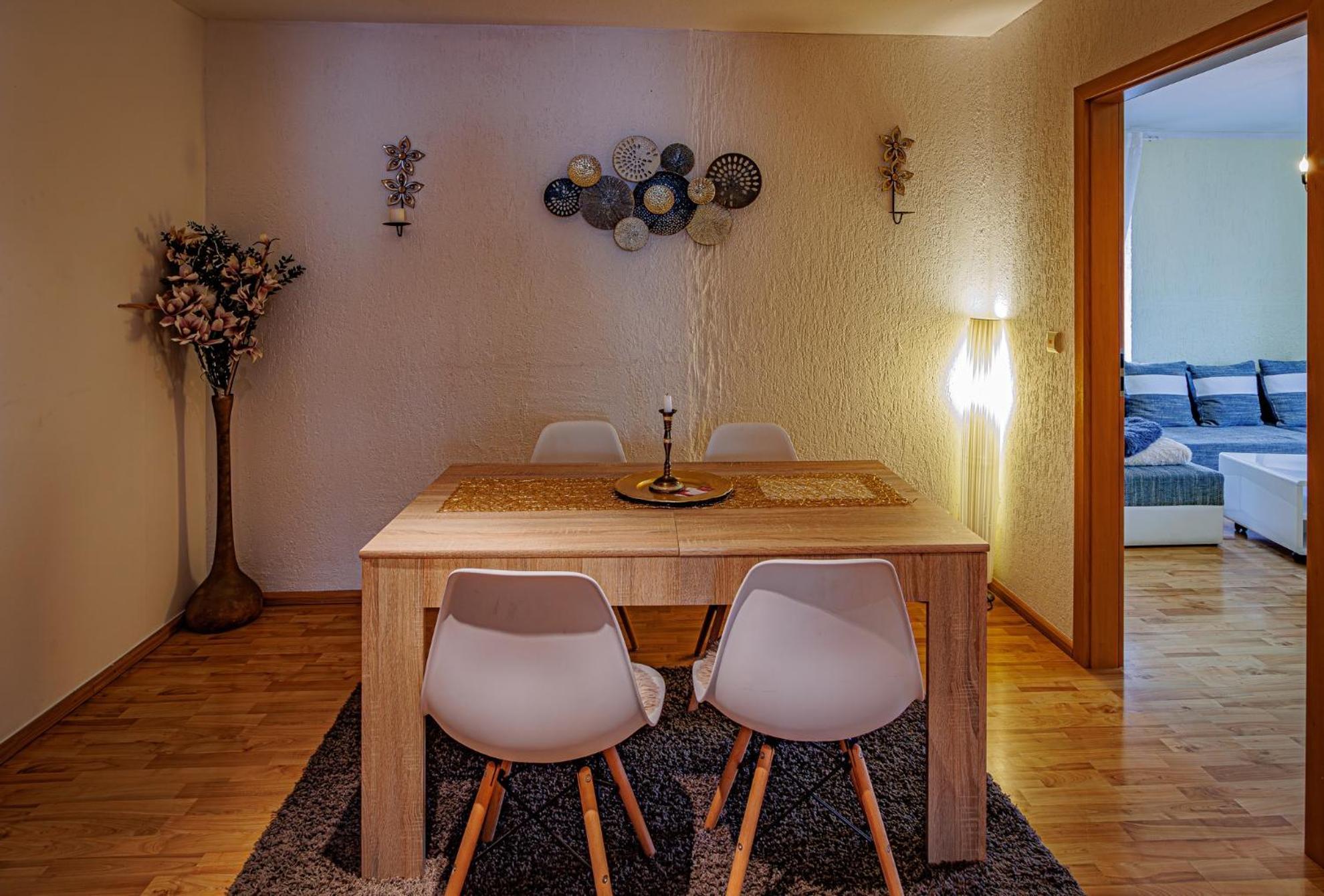 Wohnen Ueber Einem Mediterranen Restaurant,Apartment 2 Oder 3 Leipzig Eksteriør bilde