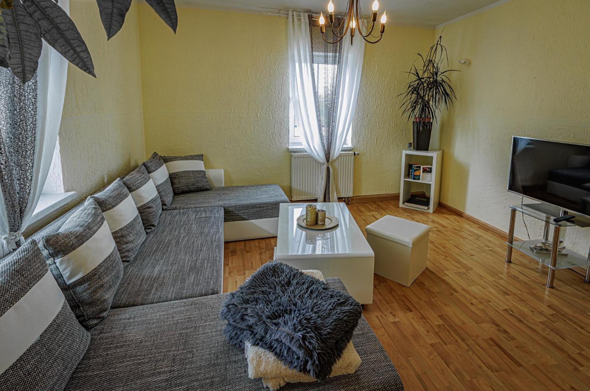 Wohnen Ueber Einem Mediterranen Restaurant,Apartment 2 Oder 3 Leipzig Eksteriør bilde